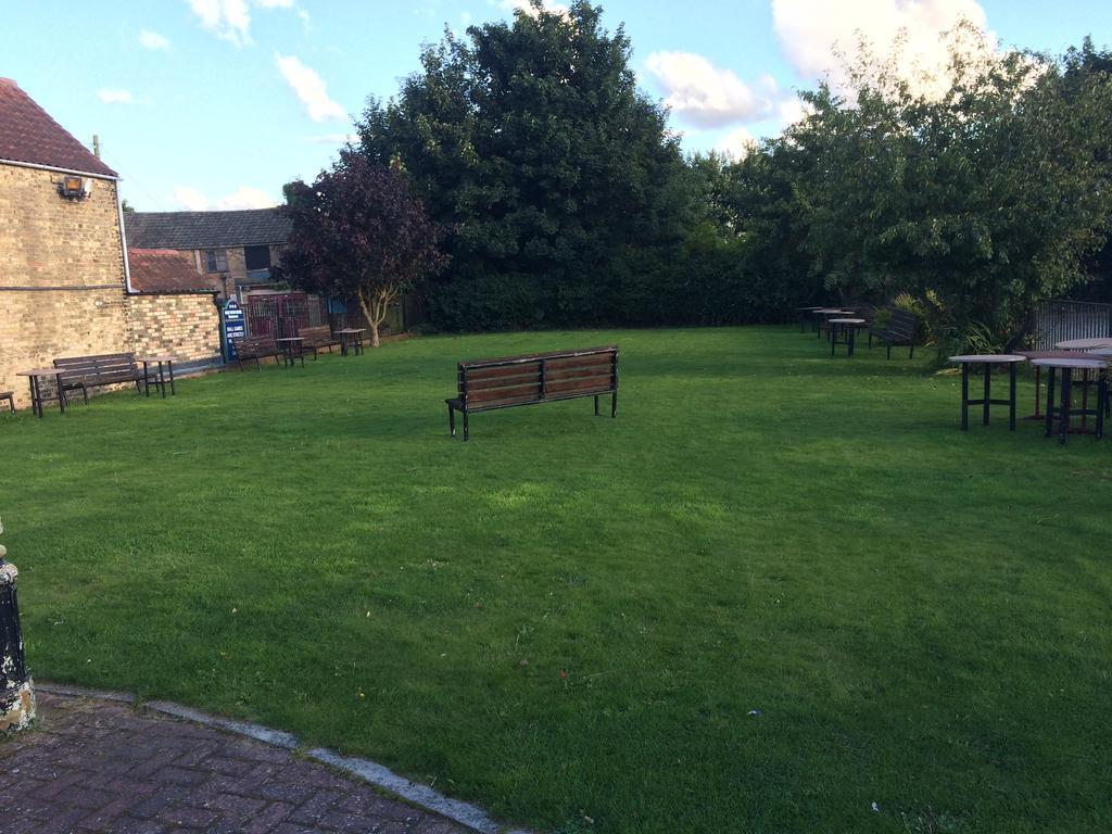 Half Moon Hotel Alford (Lincolnshire) Exterior foto