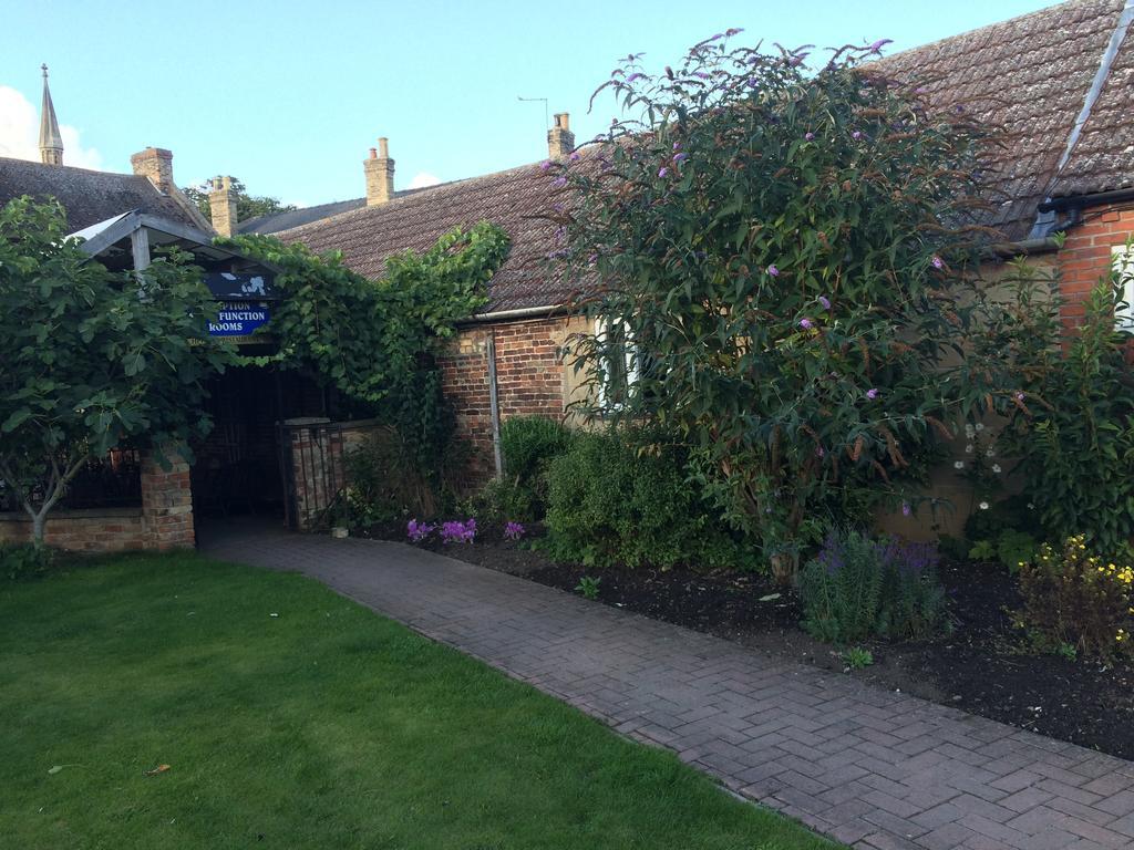 Half Moon Hotel Alford (Lincolnshire) Exterior foto