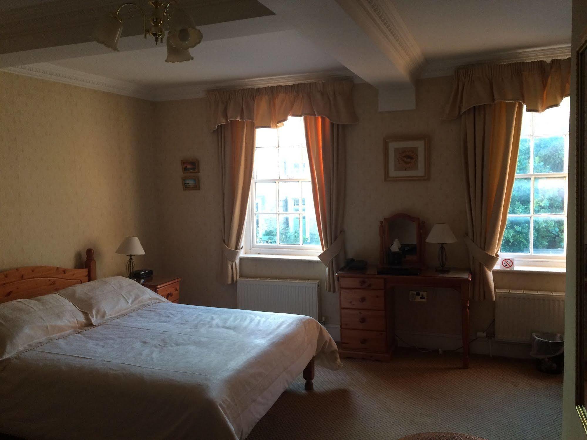 Half Moon Hotel Alford (Lincolnshire) Exterior foto