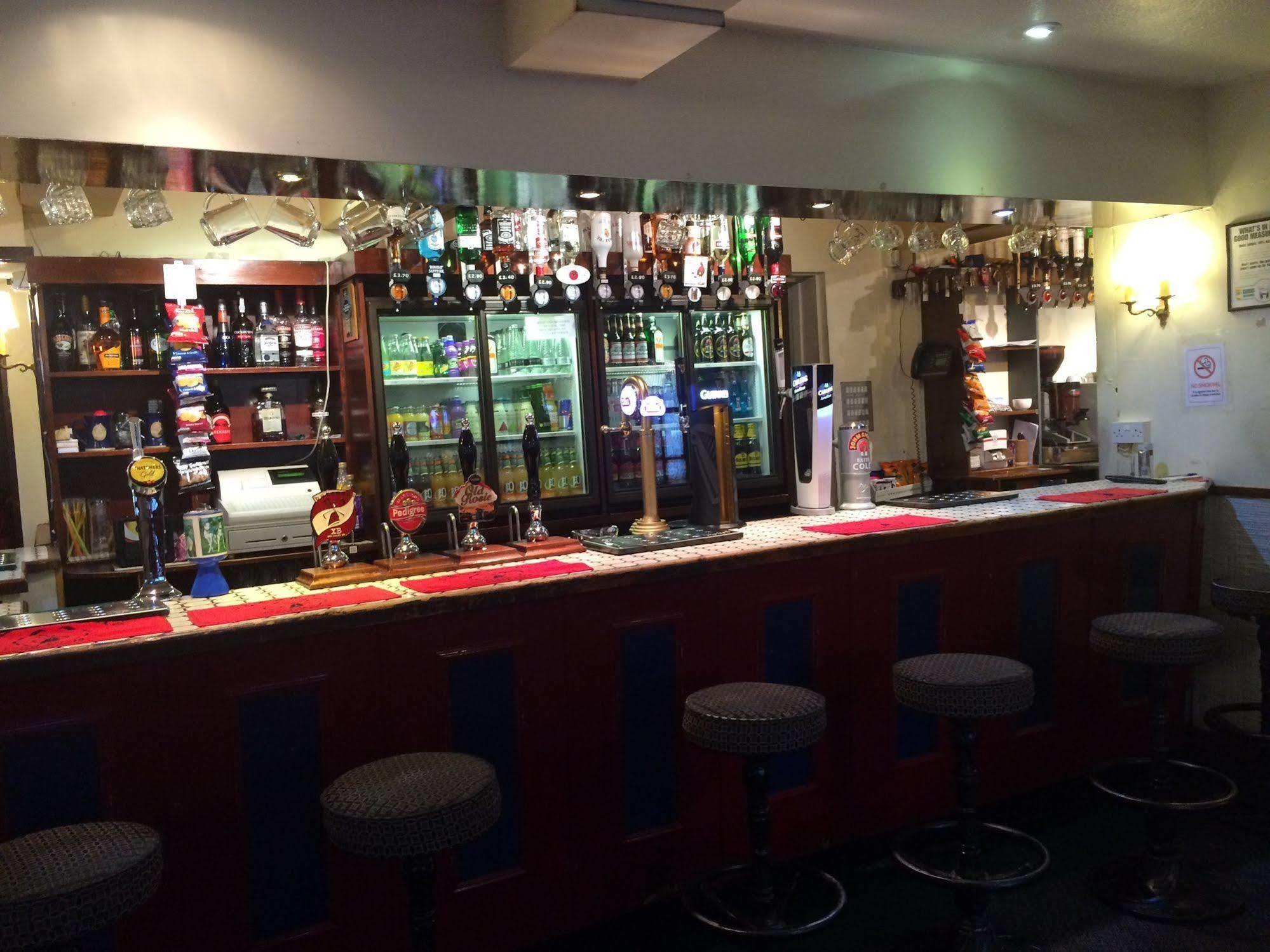 Half Moon Hotel Alford (Lincolnshire) Exterior foto